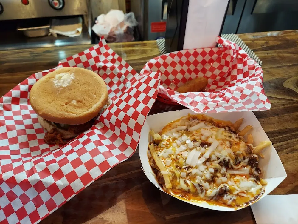 Chilli Chili Cheese Fries